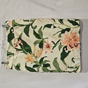 Ann Taylor Petite, Sz 4P, Mini, Pencil Skirt Cream, Floral, Lily, Peach,  Purple